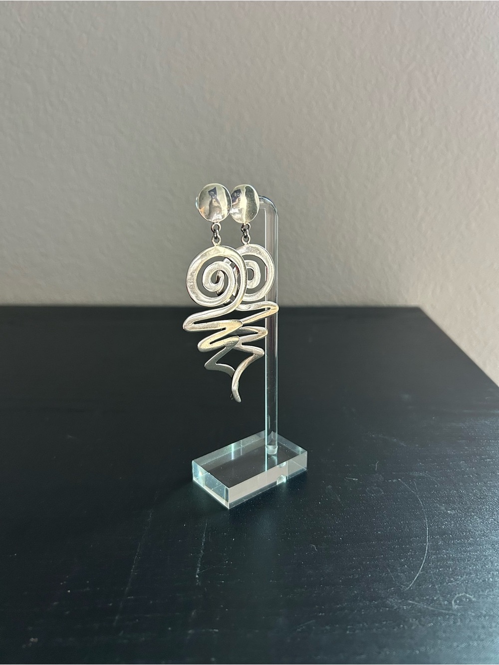 XL Spiral Squiggle Dangle Sterling Silver Statement Earrings - Vintage 1970s - Picture 5 of 9